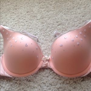 Victoria's Secret bra